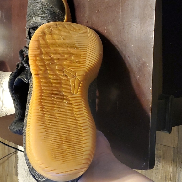 Nike Kobe Bryant Mamba Rage Komodo Dragon Size 9 AJ7281-020 Dark Grey Black. - Picture 4 of 5